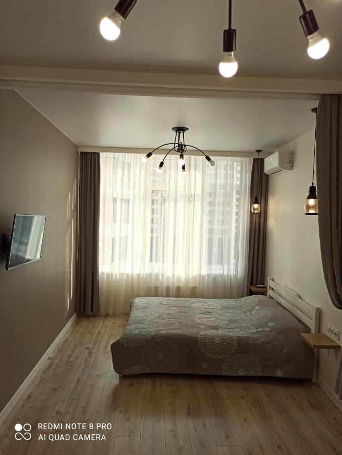 Самостоятельная Квартира Apartment Odessa Exterior photo
